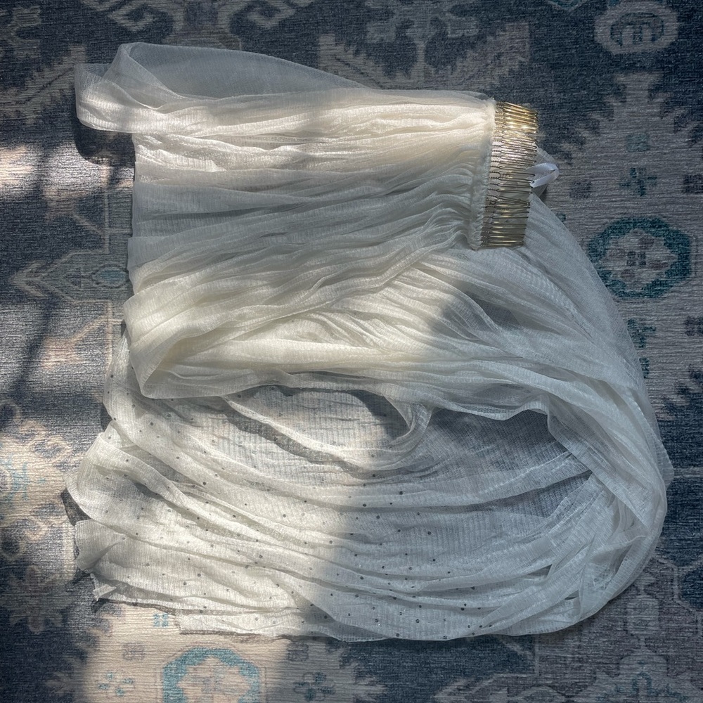 100% pure silk rhinestone veil - Picture 3 of 5